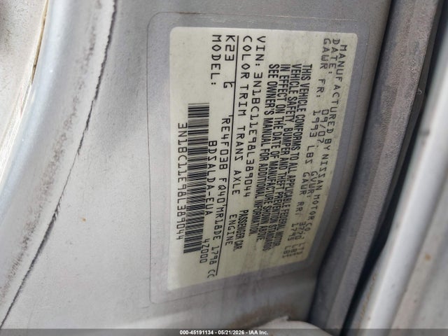 Nissan Versa 1.8s