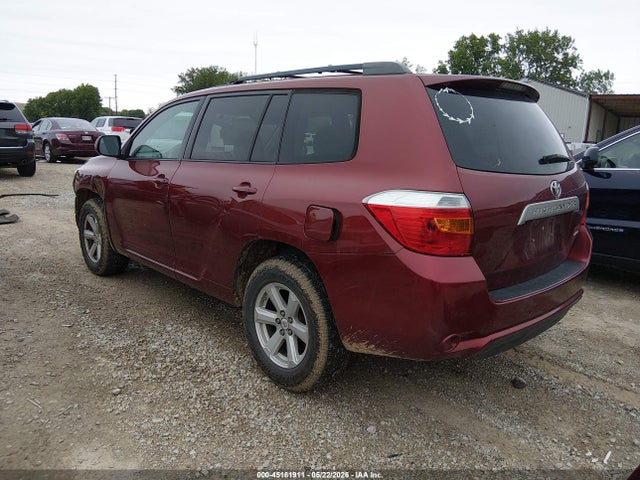 Toyota Highlander Base V6