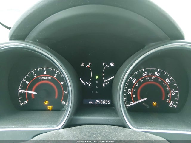 Toyota Highlander Base V6