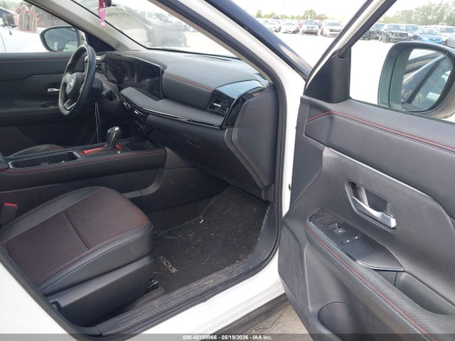 Nissan Kicks Sr Intelligent Awd