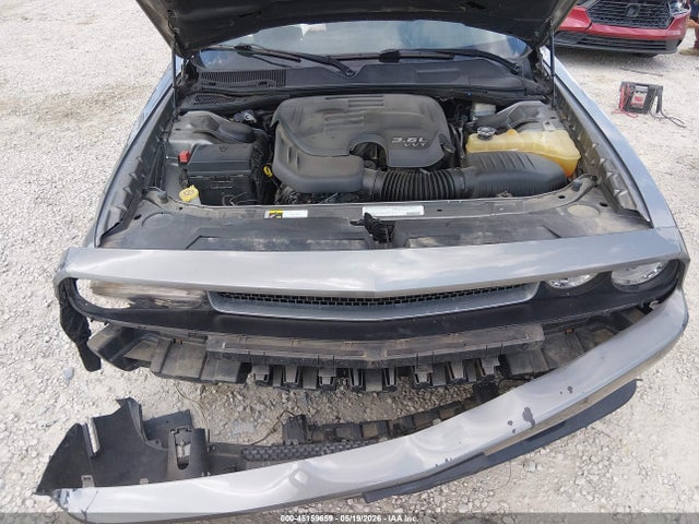 Dodge Challenger Sxt