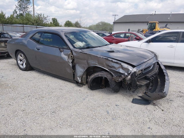 Salvage Dodge Challenger Image