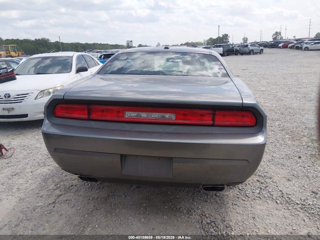 Dodge Challenger Sxt