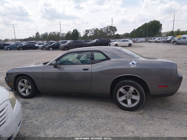 Dodge Challenger Sxt