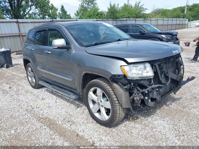 Salvage Jeep Grand Cherokee Image