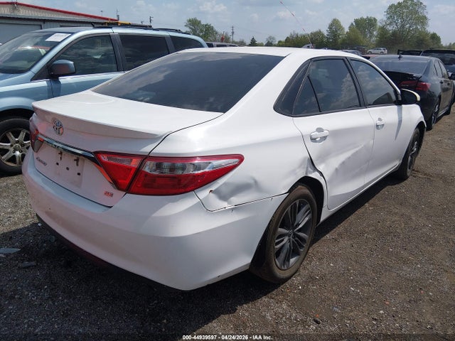 Toyota Camry Se
