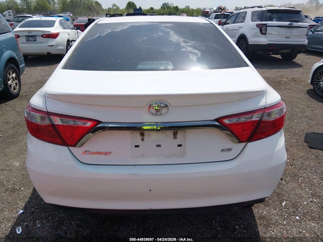 Toyota Camry Se