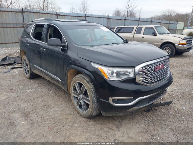 Salvage GMC Acadia Image