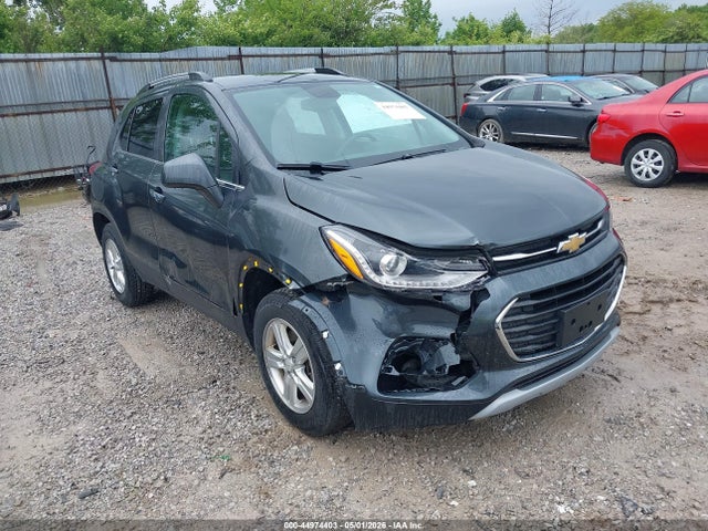 Salvage Chevrolet Trax Image
