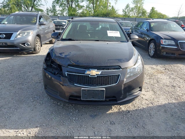 Chevrolet Cruze 1lt Auto