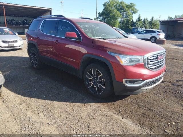 Salvage GMC Acadia Image