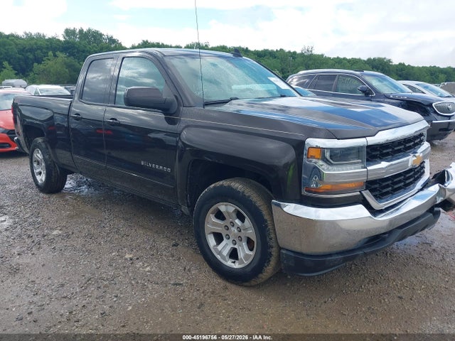 Salvage Chevrolet Silverado 1500 Image