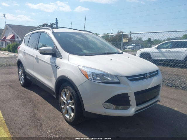 Salvage Ford Escape Image