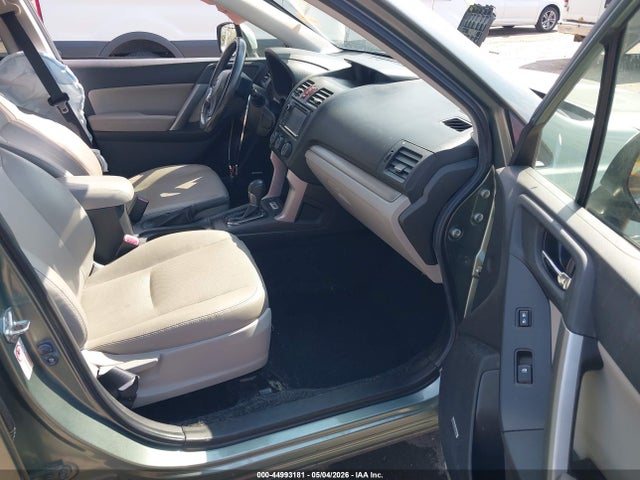 Subaru Forester 2.5i Touring