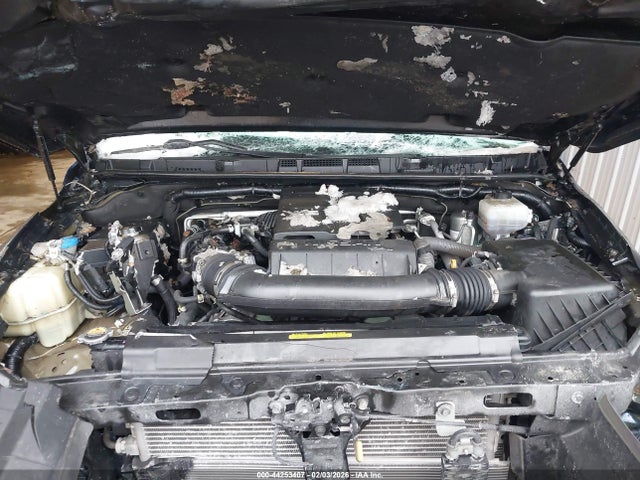 Nissan Frontier Sv 4x4