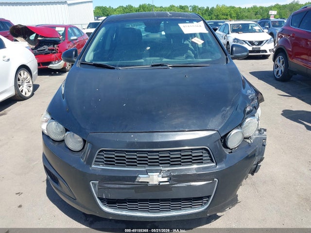 Chevrolet Sonic 2ls