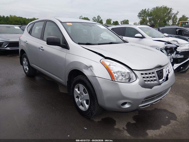 Salvage Nissan Rogue Image