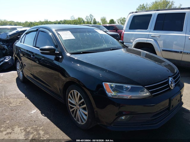Salvage Volkswagen Jetta Image