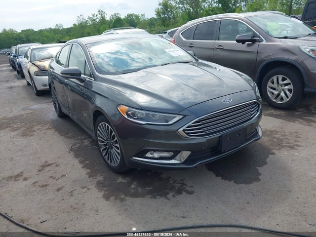 Salvage Ford Fusion Image