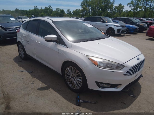 Salvage Ford Focus Image