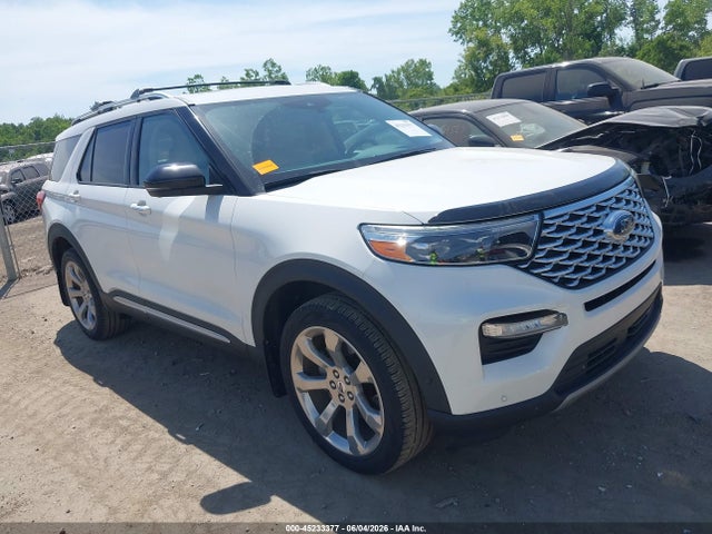 Salvage Ford Explorer Image
