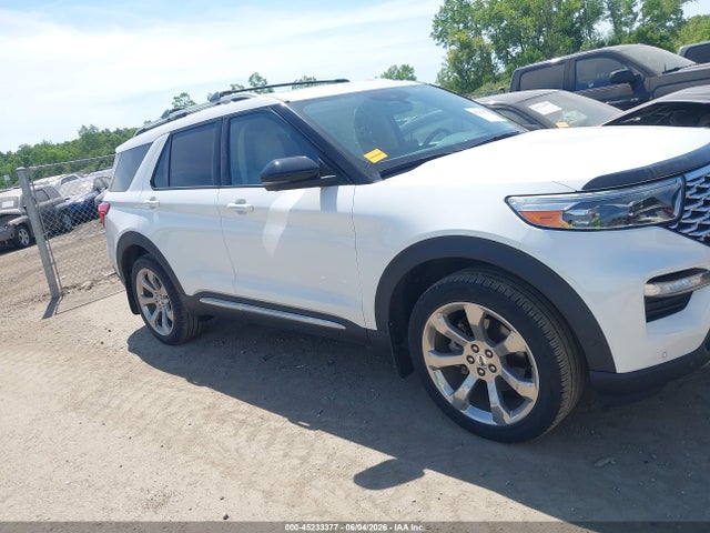 Ford Explorer Platinum