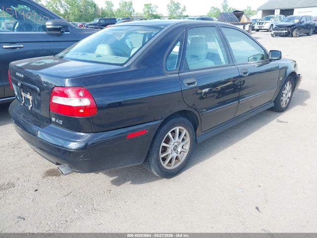 Volvo S40