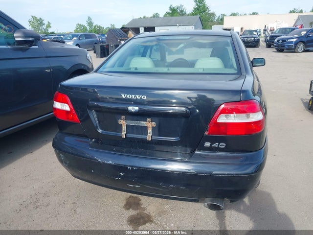 Volvo S40