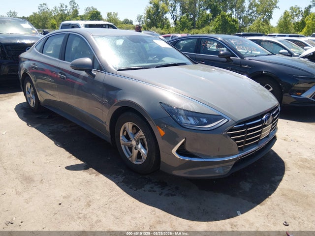 Salvage Hyundai SONATA Image