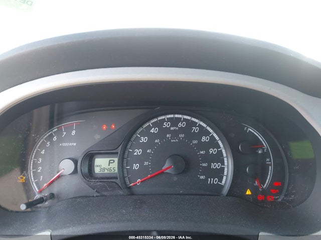 Toyota Sienna Le V6