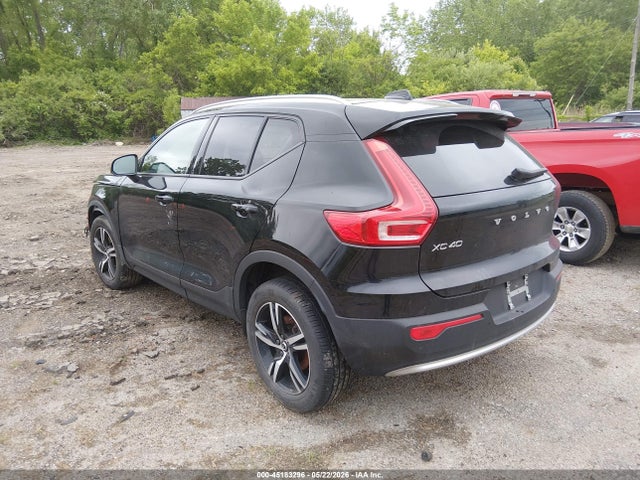Volvo XC40 B5 Core
