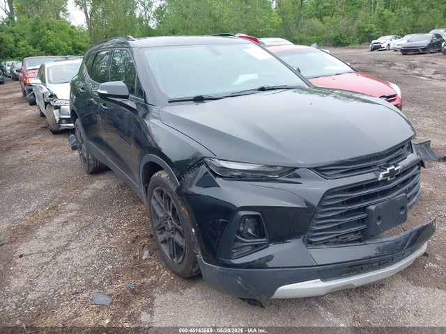 Salvage Chevrolet Blazer Image