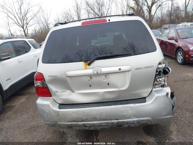 Toyota Highlander V6
