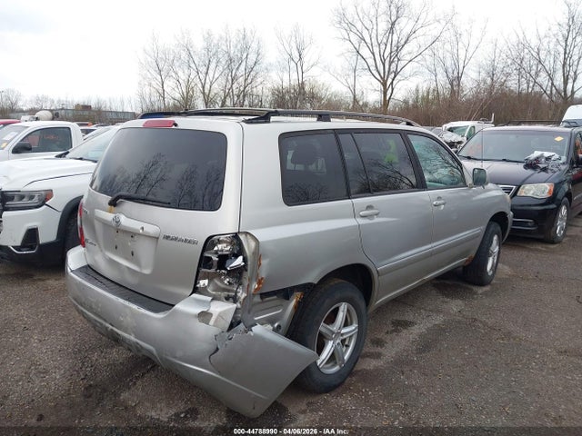 Toyota Highlander V6