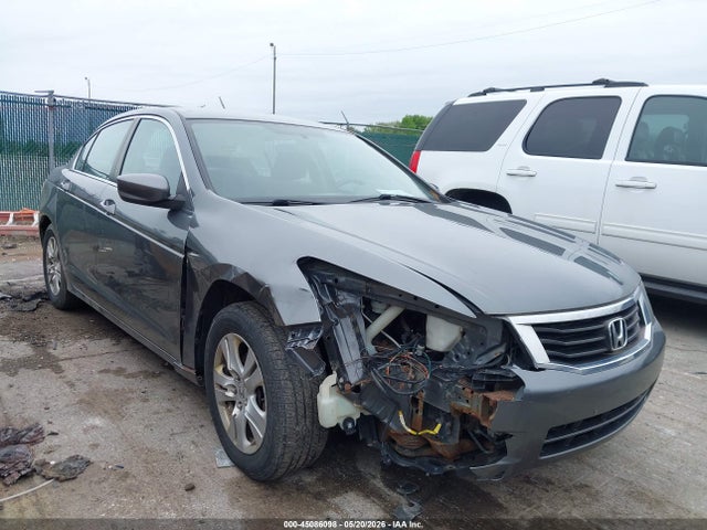 Salvage Honda Accord Image