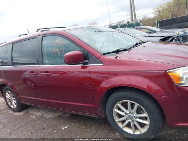 Dodge Grand Caravan Sxt