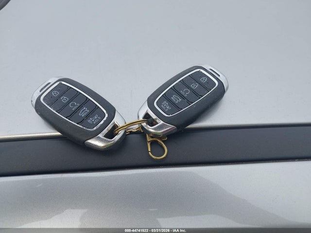 Hyundai ELANTRA Limited