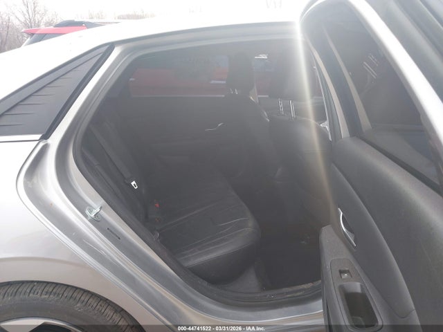 Hyundai ELANTRA Limited