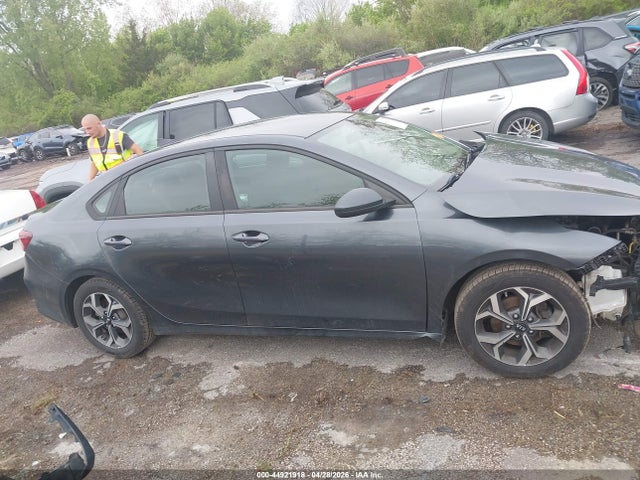 Kia Forte Lxs