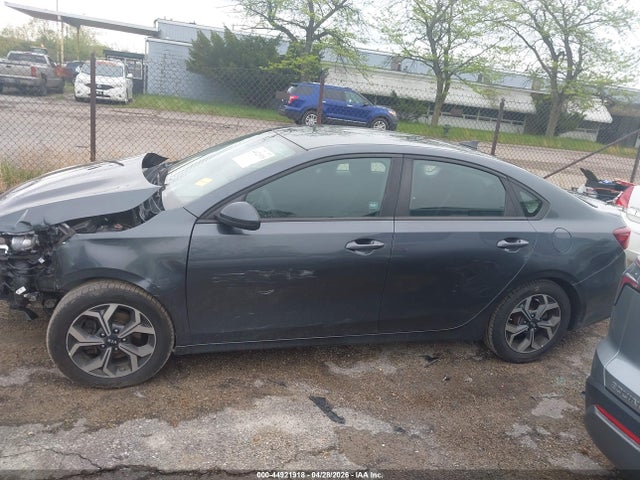 Kia Forte Lxs
