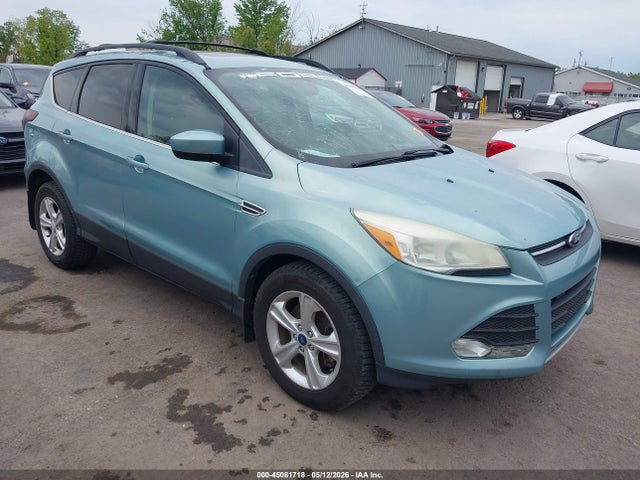Salvage Ford Escape Image