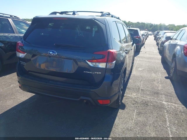 Subaru Forester Premium