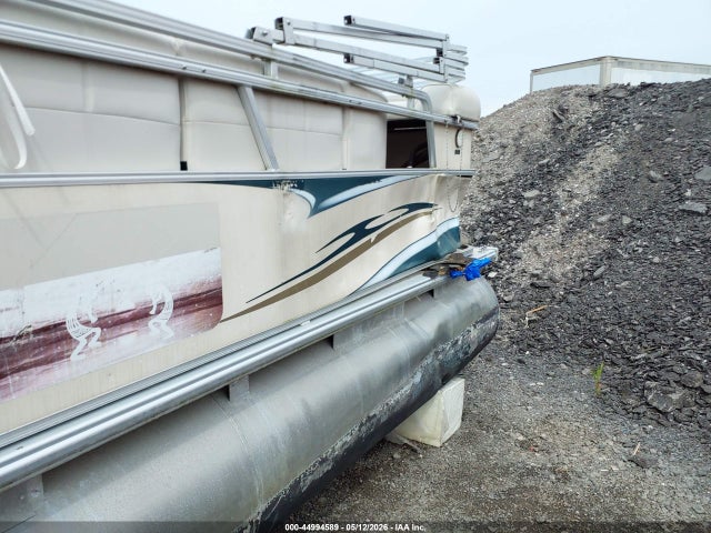 Smoker-craft 20 Pontoon