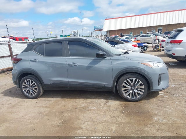 Nissan Kicks Sv Xtronic Cvt