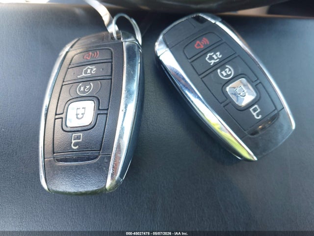 Lincoln MKC Select