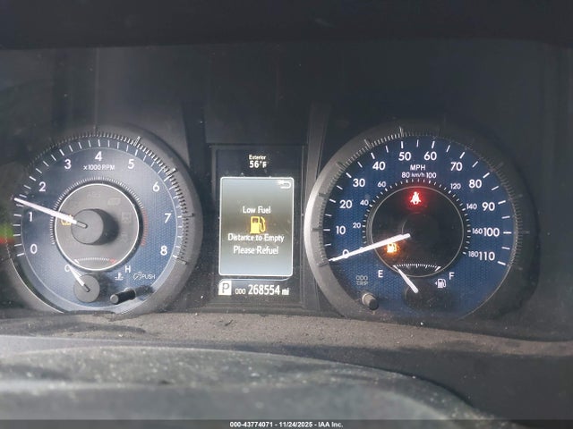 Toyota Sienna Xle 8 Passenger