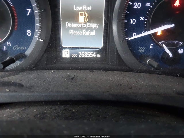 Toyota Sienna Xle 8 Passenger