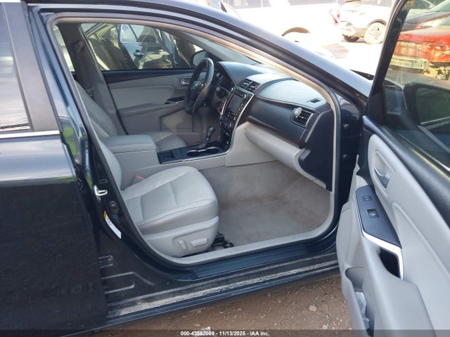 Toyota Camry Xle