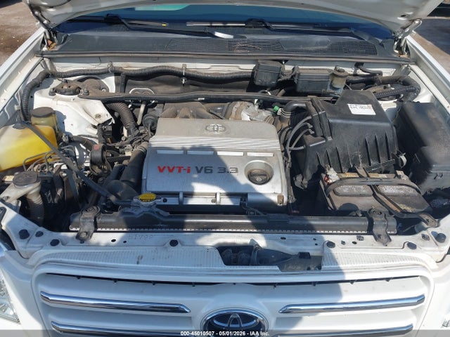 Toyota Highlander Sport V6