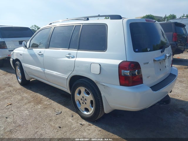 Toyota Highlander Sport V6